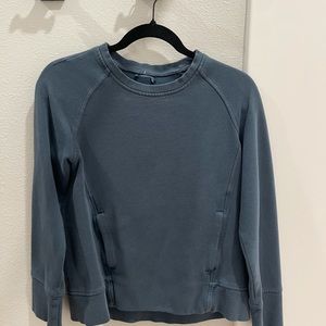 Lululemon crew neck